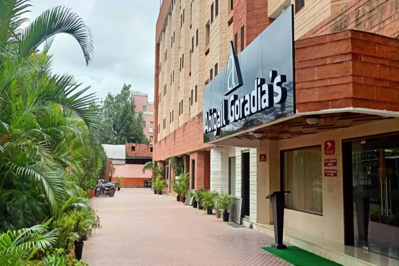 Hotel Abigail Goradia'S Shirdi Zewnętrze zdjęcie