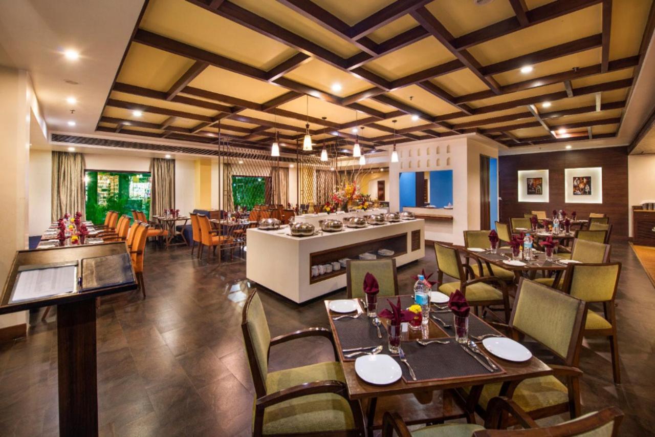 Hotel Abigail Goradia'S Shirdi Zewnętrze zdjęcie