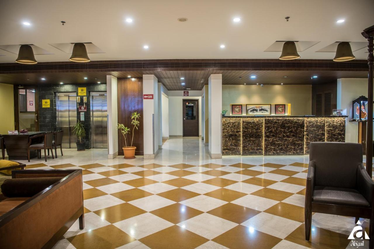 Hotel Abigail Goradia'S Shirdi Zewnętrze zdjęcie